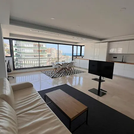 Apartman Premium Beachside Views By Turivida