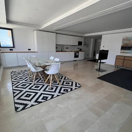 Premium Beachside Views By Turivida Apartman Fuengirola